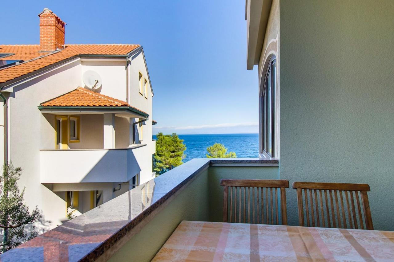 Apartments With A Parking Space Mali Losinj Ngoại thất bức ảnh