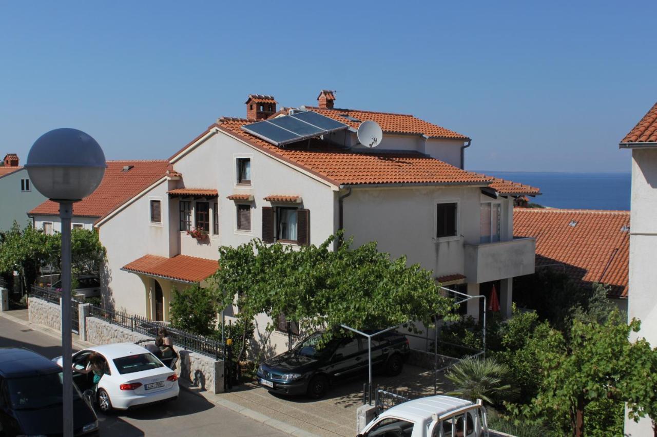 Apartments With A Parking Space Mali Losinj Ngoại thất bức ảnh